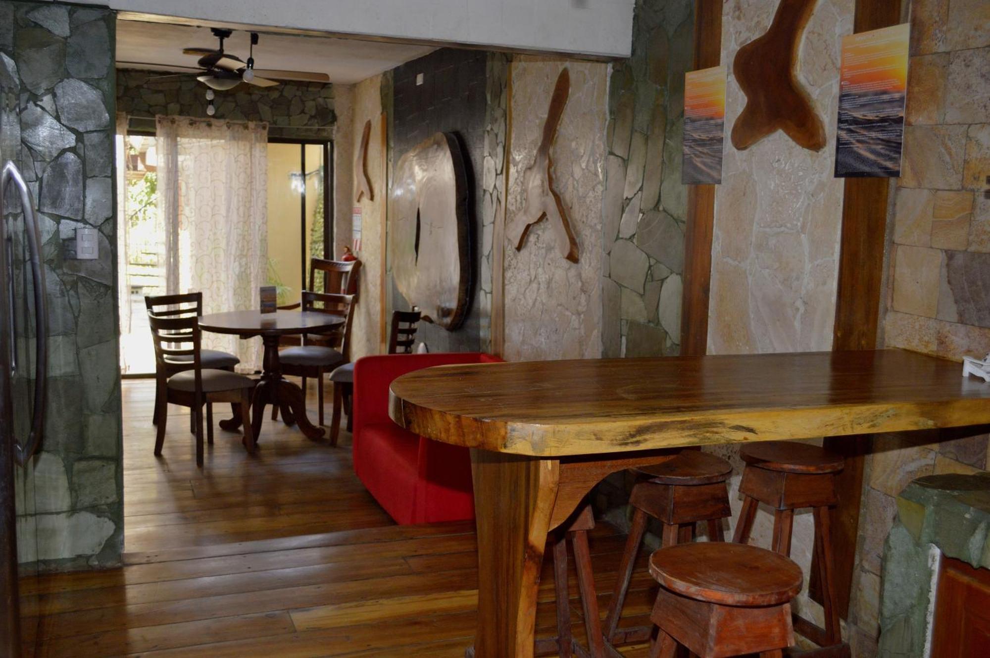 Apartotel Alta * Tamarindo
